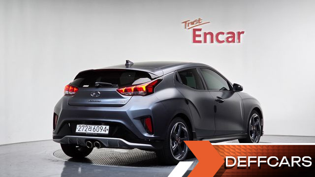 Hyundai VELOSTER 1.6 Turbo Sport Core купить на сайте DeffCars