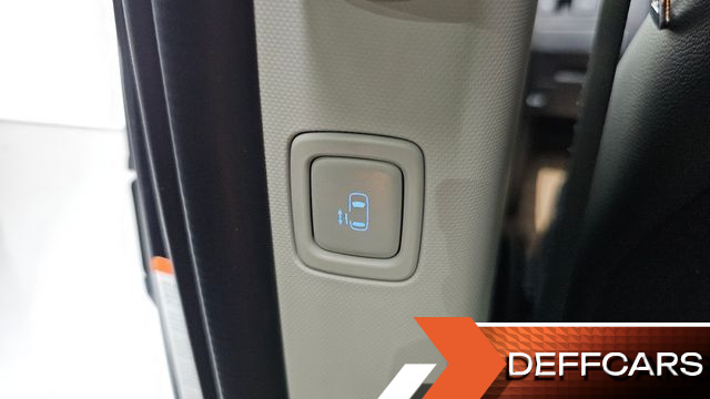 Hyundai STARIA 4WD Tourer 9-Seater Modern купить на сайте DeffCars