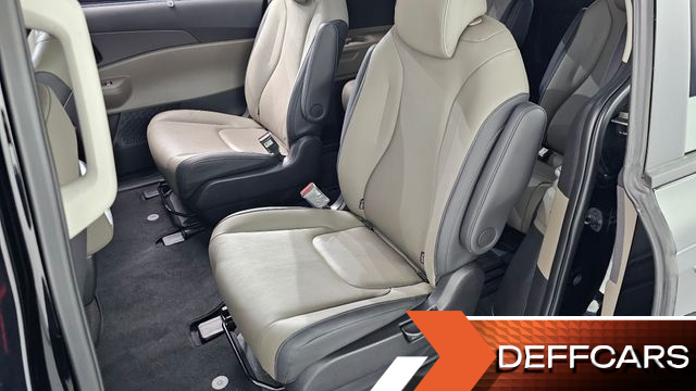 Kia CARNIVAL 9-Seater Noblesse купить на сайте DeffCars