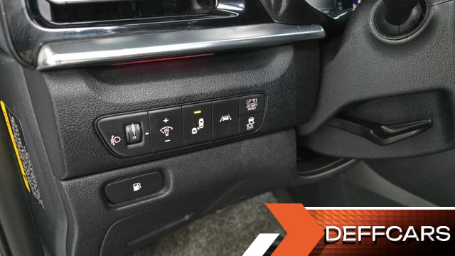 Kia NIRO 1.6 HEV Noblesse Special купить на сайте DeffCars