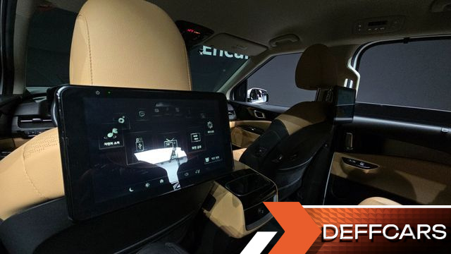 Kia CARNIVAL 9-Seater Noblesse купить на сайте DeffCars