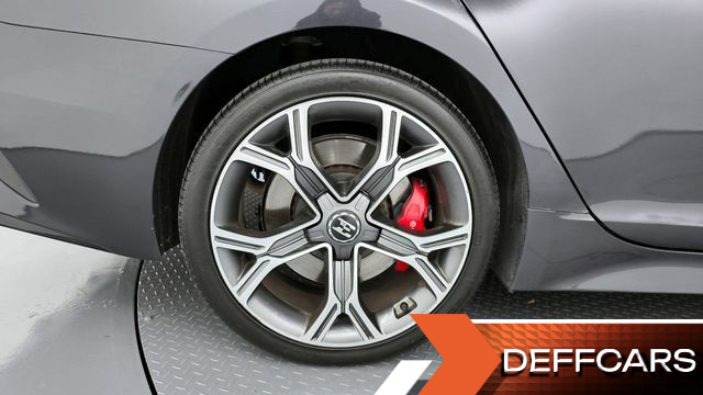 Kia STINGER 2.0 Turbo 2WD Platinum купить на сайте DeffCars
