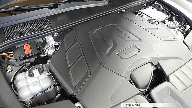 Porsche CAYENNE 3.0 E-Hybrid Coupe купить на сайте DeffCars