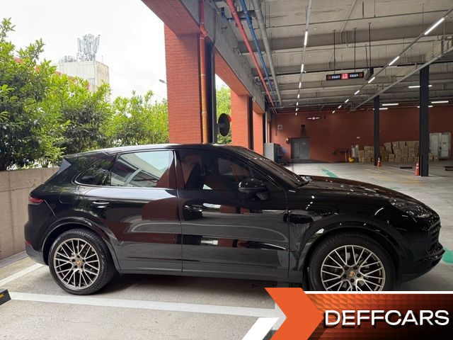 Porsche CAYENNE 3.0 E-HYBRID PLATINUM EDITION купить на сайте DeffCars