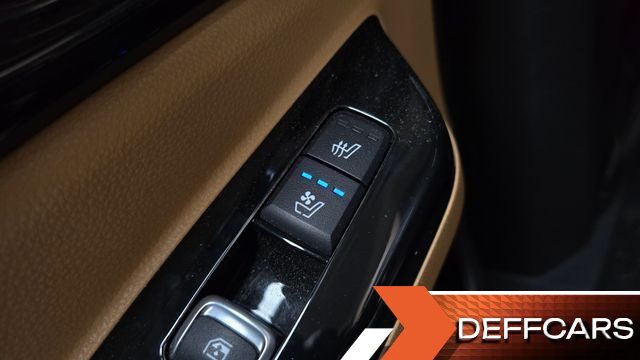 Kia CARNIVAL 9-Seater Signature купить на сайте DeffCars