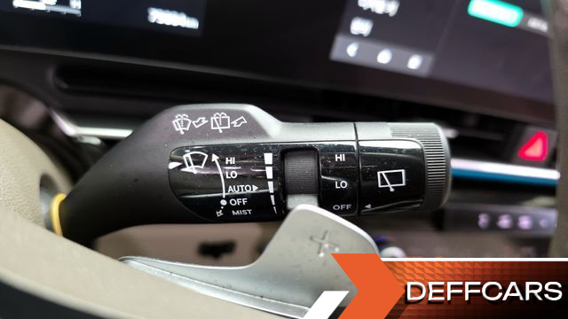 Kia CARNIVAL Gasoline 4-Seater Hi Limousine Signature купить на сайте DeffCars