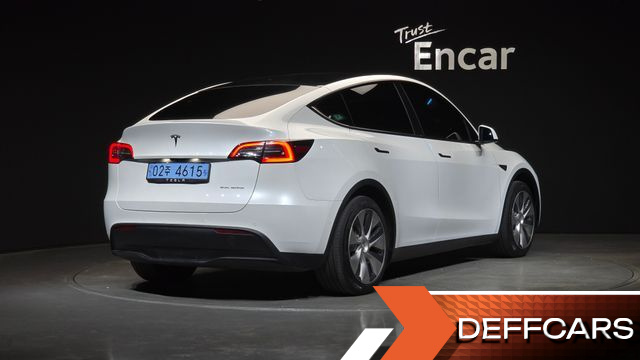 Tesla MODEL Y Long Range AWD купить на сайте DeffCars