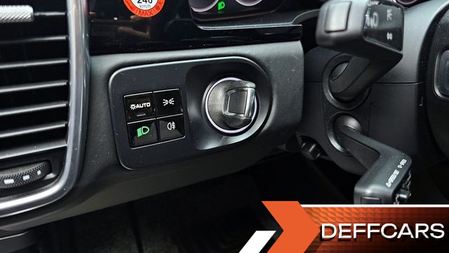 Porsche CAYENNE 3.0 купить на сайте DeffCars