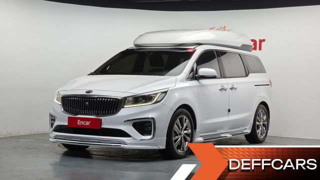 Kia CARNIVAL 9-Seater Hi-Limousine Prestige купить на сайте DeffCars