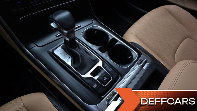 Kia CARNIVAL 9-Seater Prestige купить на сайте DeffCars
