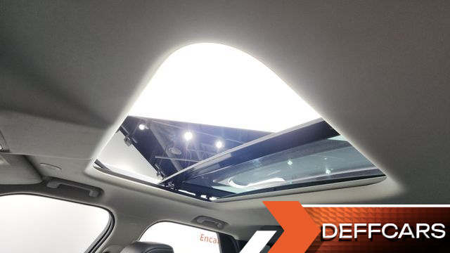 Land Rover DISCOVERY D250 SE купить на сайте DeffCars