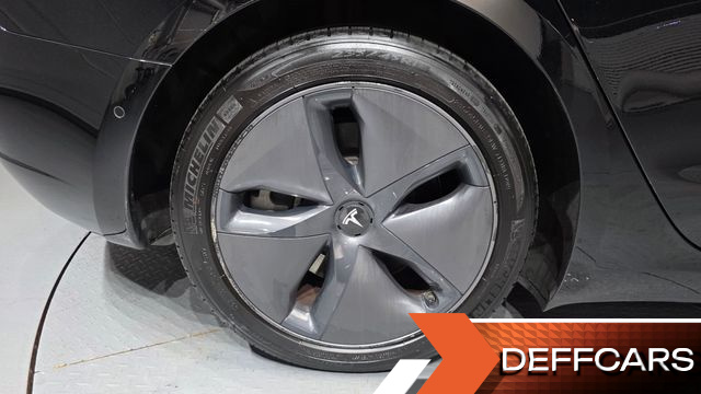 Tesla MODEL 3 Long Range AWD купить на сайте DeffCars
