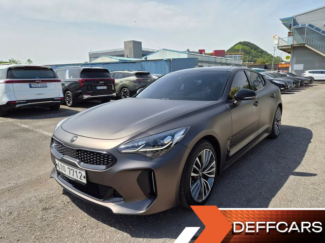 Kia STINGER 2.0 Turbo AWD Platinum купить на сайте DeffCars