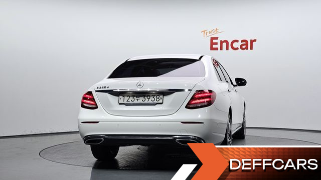 Mercedes E-CLASS E220d Avantgarde купить на сайте DeffCars