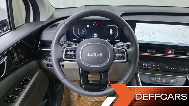 Kia CARNIVAL 9-Seater Signature купить на сайте DeffCars