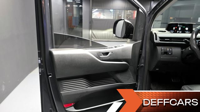 Hyundai STARIA L3.5 Cargo 5-Seater Modern купить на сайте DeffCars