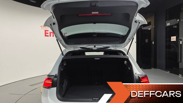 Volkswagen GOLF 2.0 GTI купить на сайте DeffCars