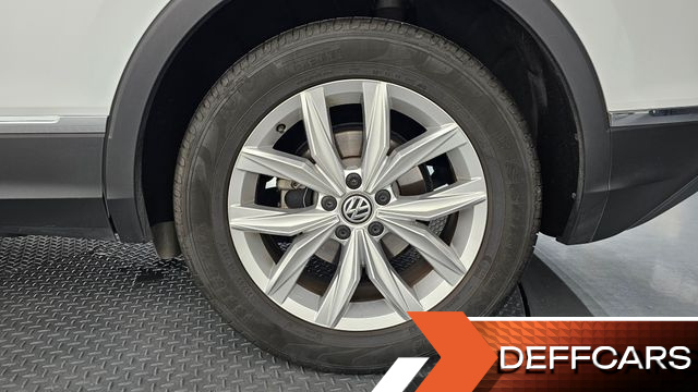 Volkswagen TIGUAN 2.0 TDI Premium купить на сайте DeffCars