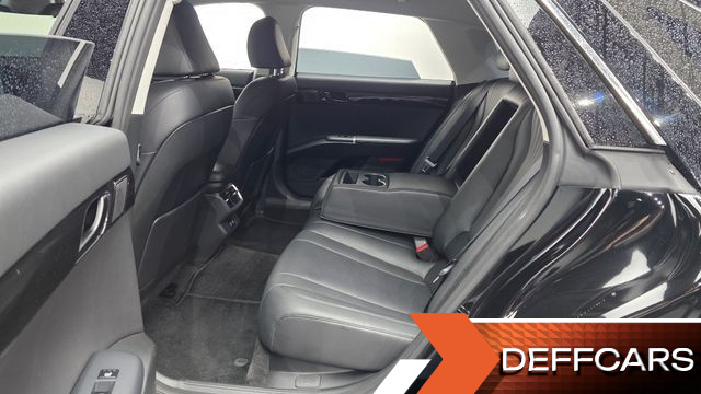 Hyundai GRANDEUR 2,5 Gasoline 2WD Premium купить на сайте DeffCars