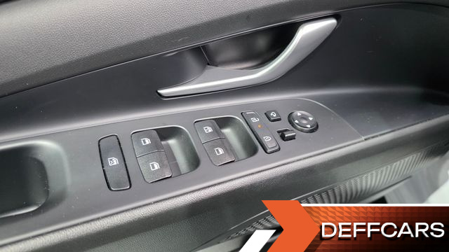 Hyundai AVANTE 1.6 Inspiration купить на сайте DeffCars