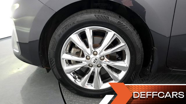Kia CARNIVAL 9-Seater Noblesse Special купить на сайте DeffCars