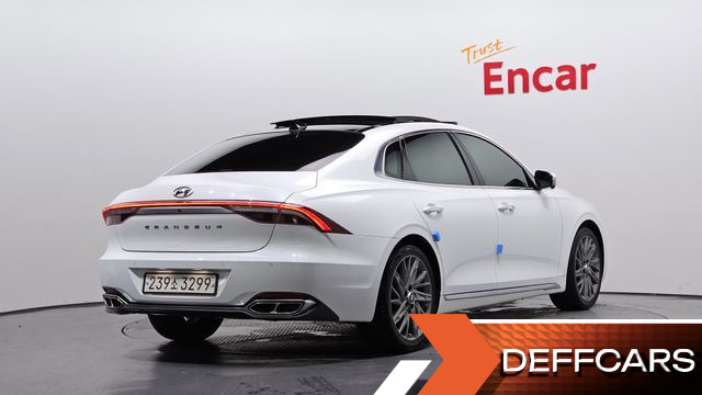 Hyundai GRANDEUR 2.5 Calligraphy купить на сайте DeffCars