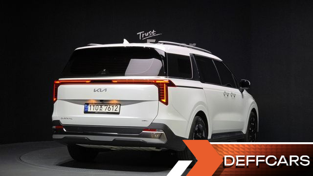 Kia CARNIVAL HEV 7seater Signature купить на сайте DeffCars
