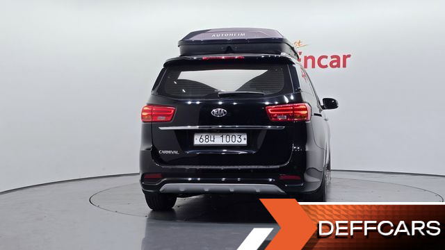 Kia CARNIVAL Gasoline 9-Seater Noblesse Special купить на сайте DeffCars