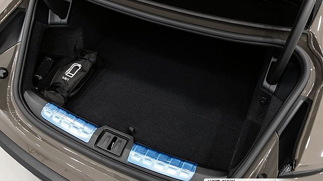 Porsche TAYCAN Turbo купить на сайте DeffCars
