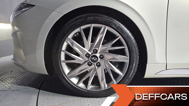 Hyundai GRANDEUR 3.3 Calligraphy купить на сайте DeffCars