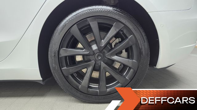 Tesla MODEL 3 Long Range AWD купить на сайте DeffCars