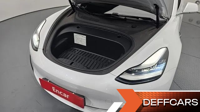 Tesla MODEL 3 Long Range AWD купить на сайте DeffCars