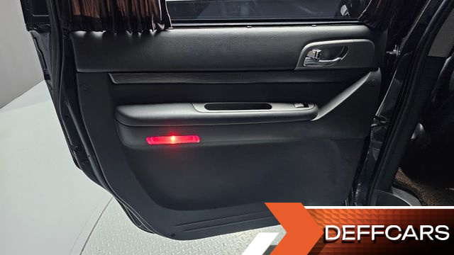 Ssangyong KORANDO 4WD Chateau 9-seater High-roof купить на сайте DeffCars