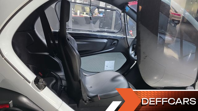 Renault-KoreaSamsung TWIZY Life(2-Seater) купить на сайте DeffCars