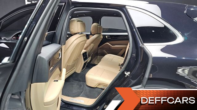 Porsche CAYENNE 3.0 купить на сайте DeffCars