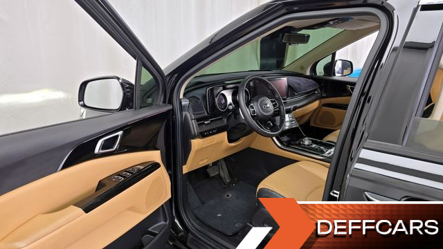 Kia CARNIVAL 9-Seater Noblesse купить на сайте DeffCars