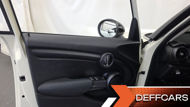 Mini COOPER 5door Find Leather Edition 3rd купить на сайте DeffCars