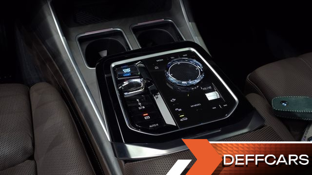 BMW I7 xDrive 60 Design Pure Excellence купить на сайте DeffCars