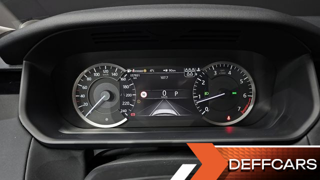 Land Rover DISCOVERY 2.0 P300 SE купить на сайте DeffCars