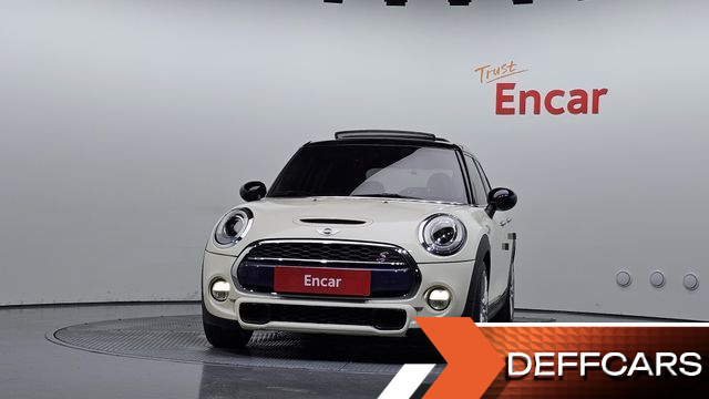 Mini COOPER 5Door Standard 3rd купить на сайте DeffCars