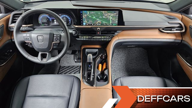 Toyota CROWN 2.5 4WD Hybrid купить на сайте DeffCars