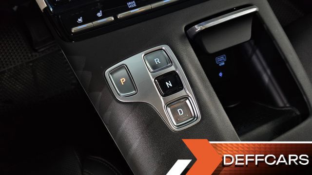 Hyundai GRANDEUR 2.5 Le Blanc купить на сайте DeffCars