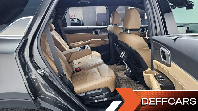 Kia SORENTO HEV 1.6 4WD Noblesse купить на сайте DeffCars