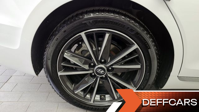 Hyundai GRANDEUR 3.3 Premium Choice купить на сайте DeffCars