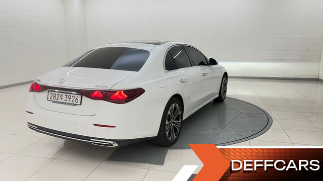 Mercedes E-CLASS E350e 4MATIC купить на сайте DeffCars