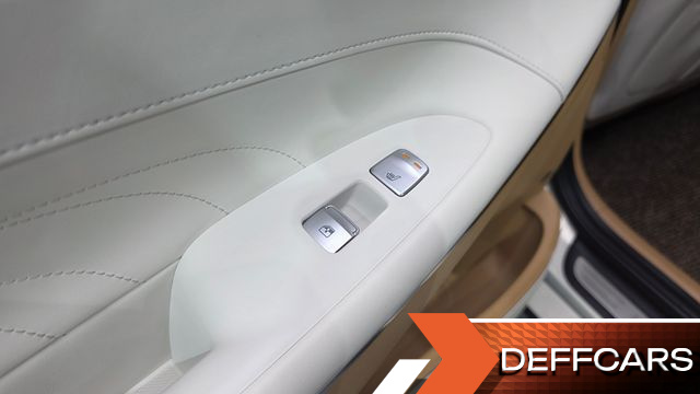 Hyundai GRANDEUR 2.5 Calligraphy купить на сайте DeffCars