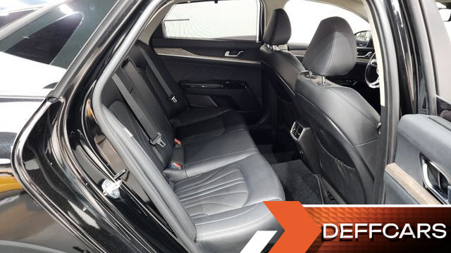 Kia K5 2.0 Signature купить на сайте DeffCars