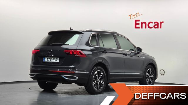 Volkswagen TIGUAN 2.0 TDI Premium купить на сайте DeffCars
