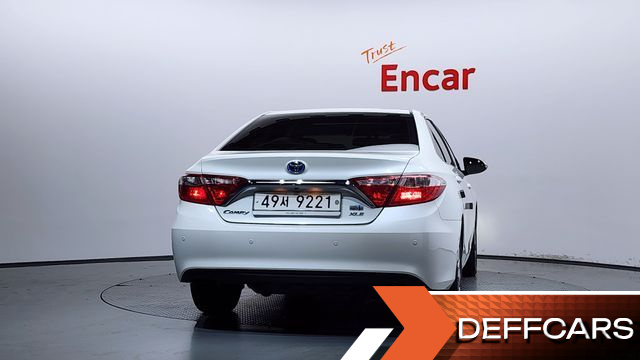 Toyota CAMRY Hybrid XLE купить на сайте DeffCars
