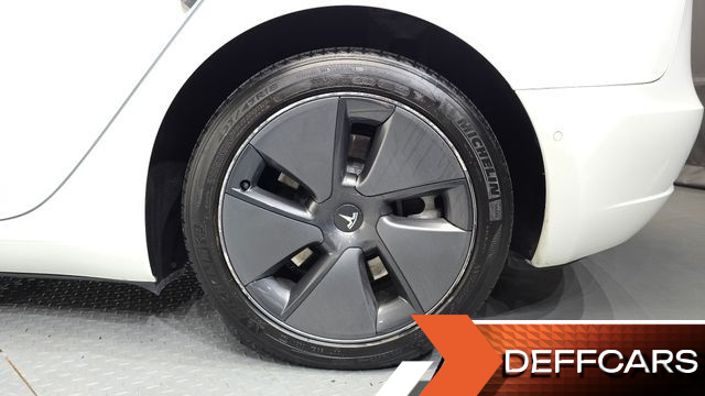 Tesla MODEL 3 Long Range AWD купить на сайте DeffCars